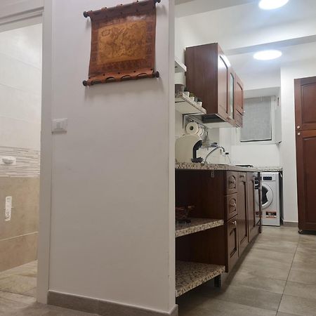 Trilocale Nel Centro Di Sampierdarena Appartement Genua Buitenkant foto