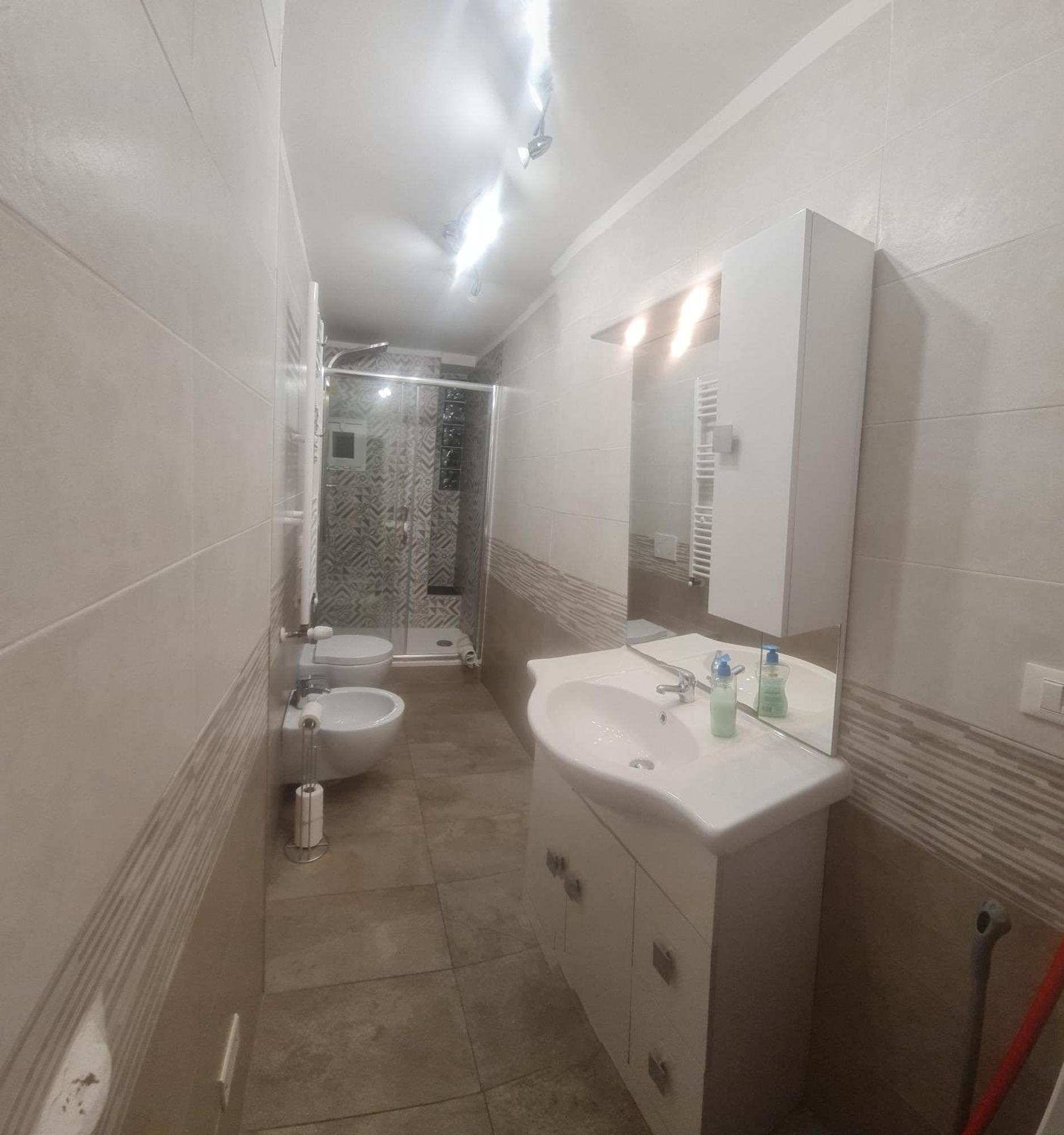Trilocale Nel Centro Di Sampierdarena Appartement Genua Buitenkant foto